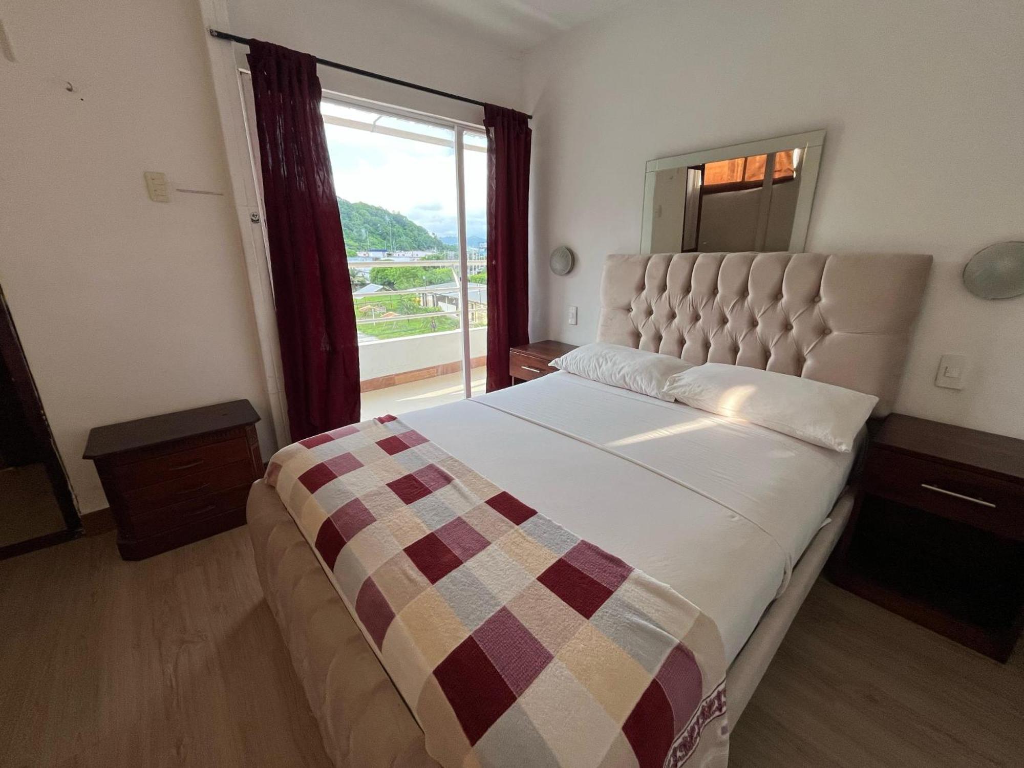 Bahia B&B Баия-де-Каракес Экстерьер фото
